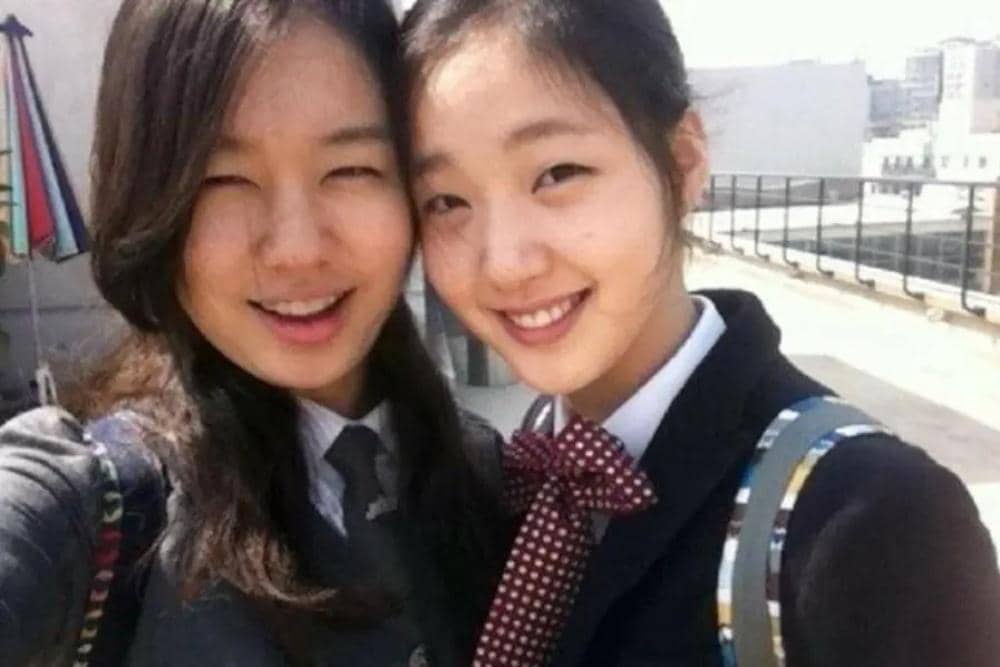 Kim Go Eun dan Ahn Eun Jin