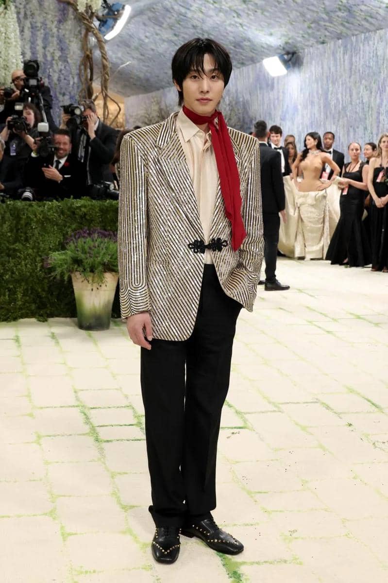 Ahn Hyo-seop di Met Gala 2026