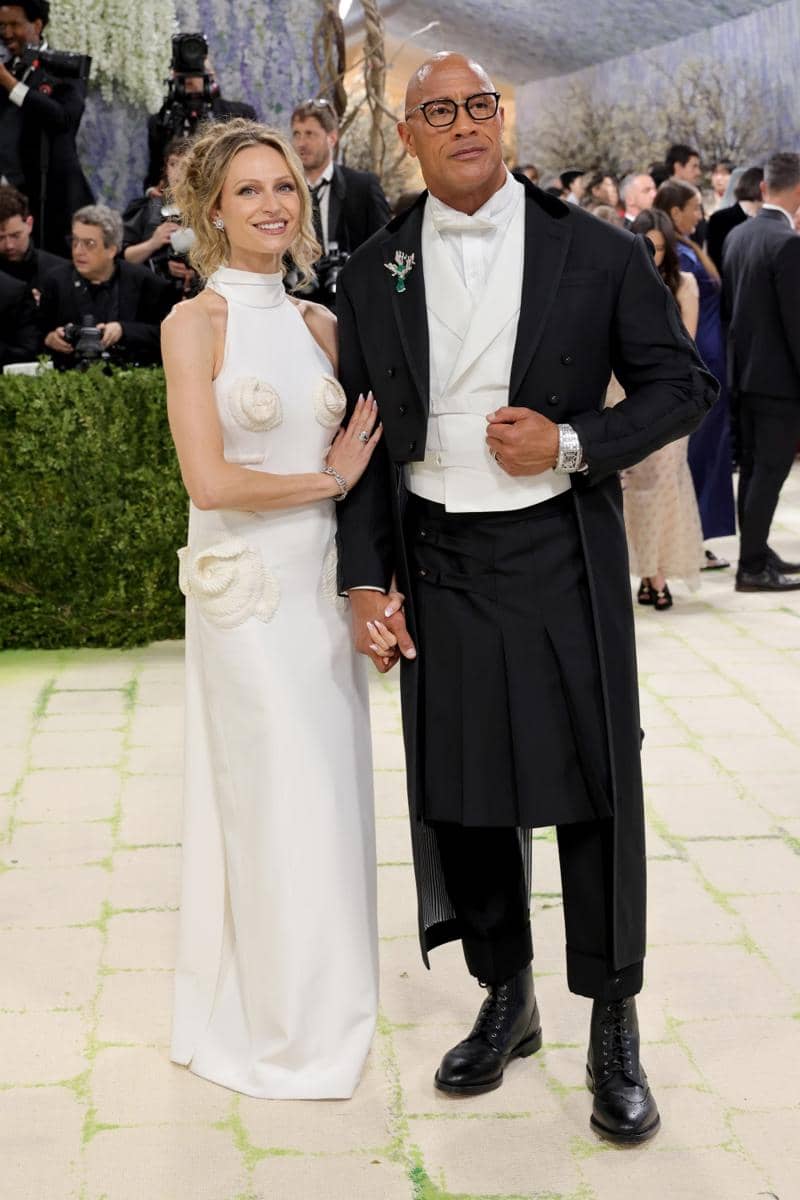 Dwayne Johnson dan Lauren Hashian