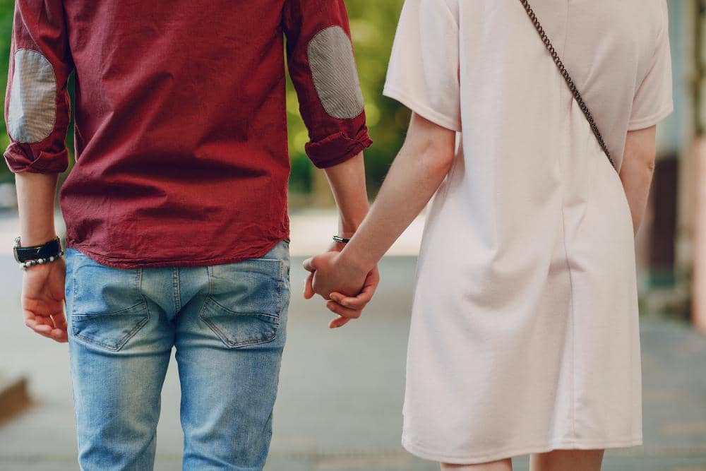 Kenapa Secret Admirer Sering Berakhir Patah Hati