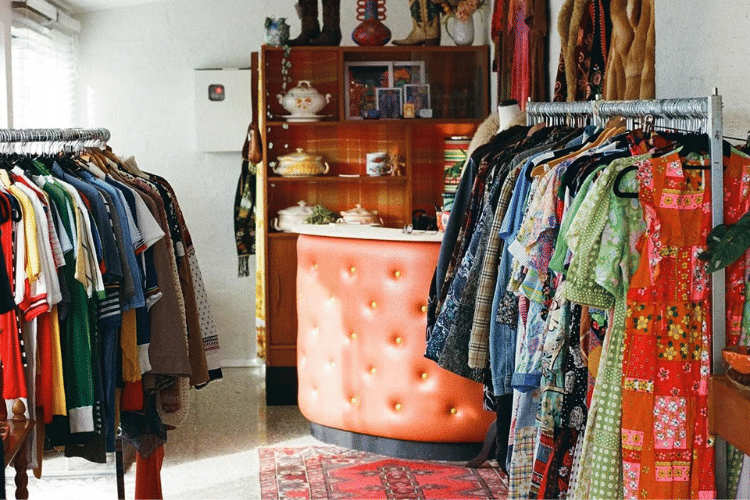 Cara Belanja Pakaian Thrift yang Bagus Supaya Hasilnya Maksimal