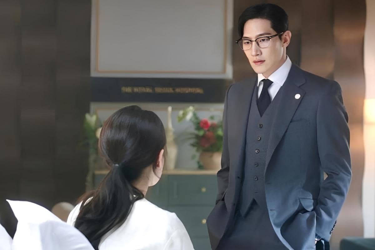 Alasan Min Jeong Woo Layak Jadi Suami Hui Ju di 'Perfect Crown'