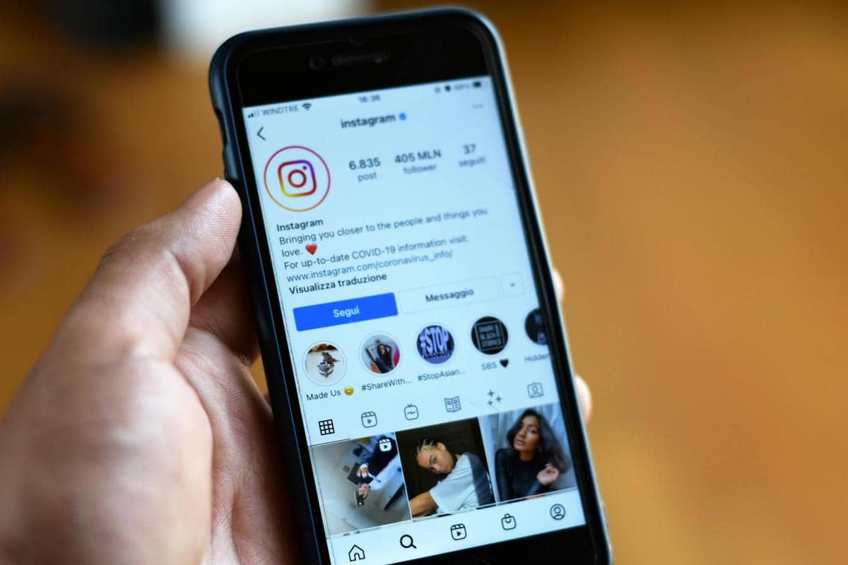 ilustrasi Instagram