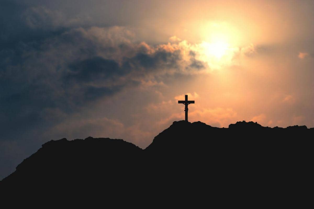 30 Ucapan Kenaikan Yesus Kristus 2026, Penuh Doa dan Harapan