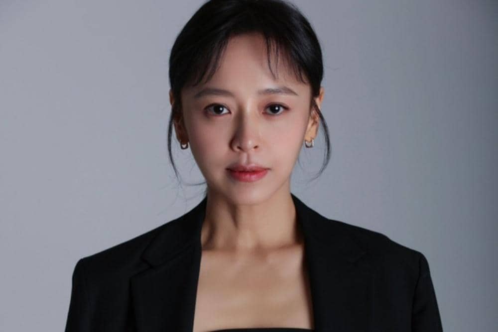 Kang Sung Yeon Umumkan Menikah