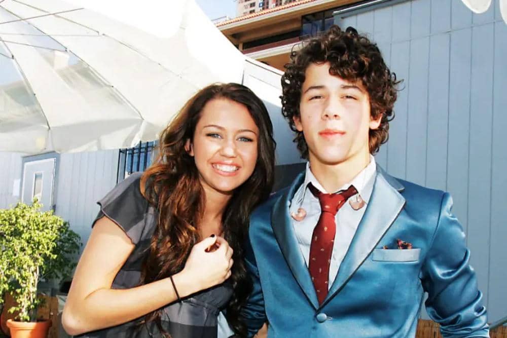 Miley Cyrus dan Nick Jonas