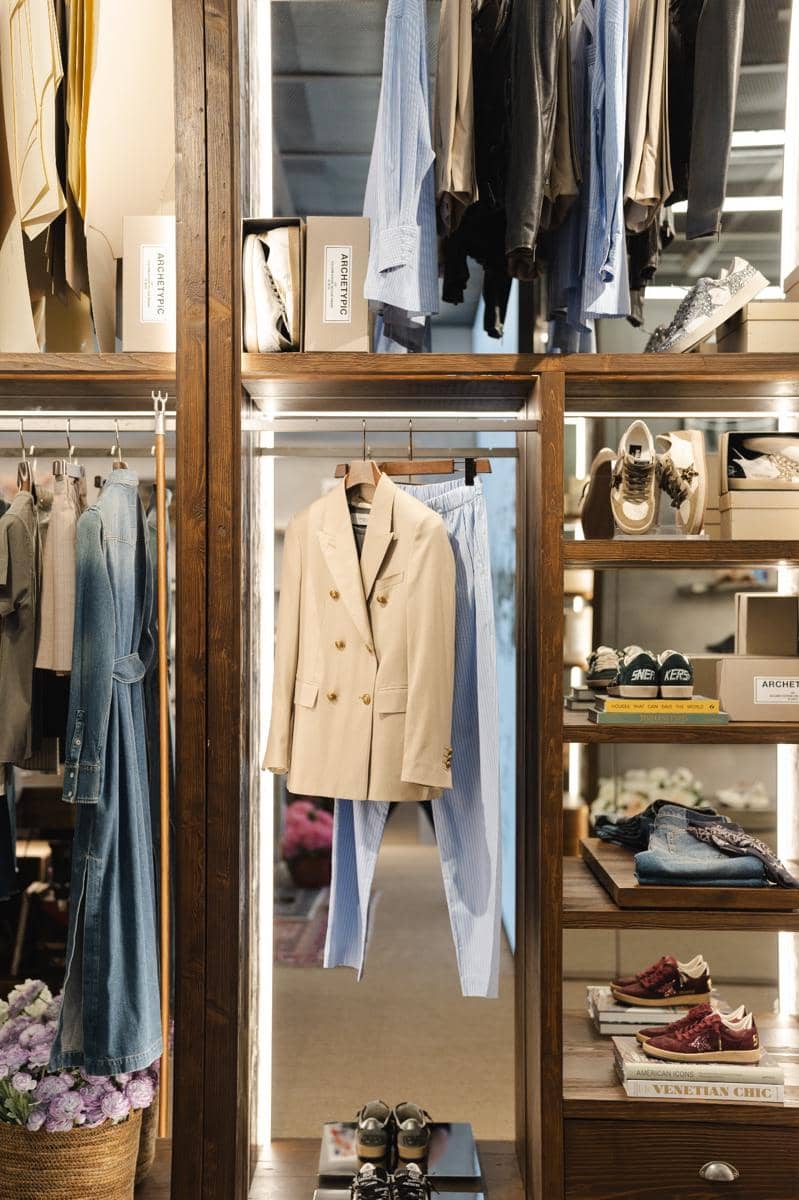 Golden Goose_Plaza Senayan Store_Products_04.jpg
