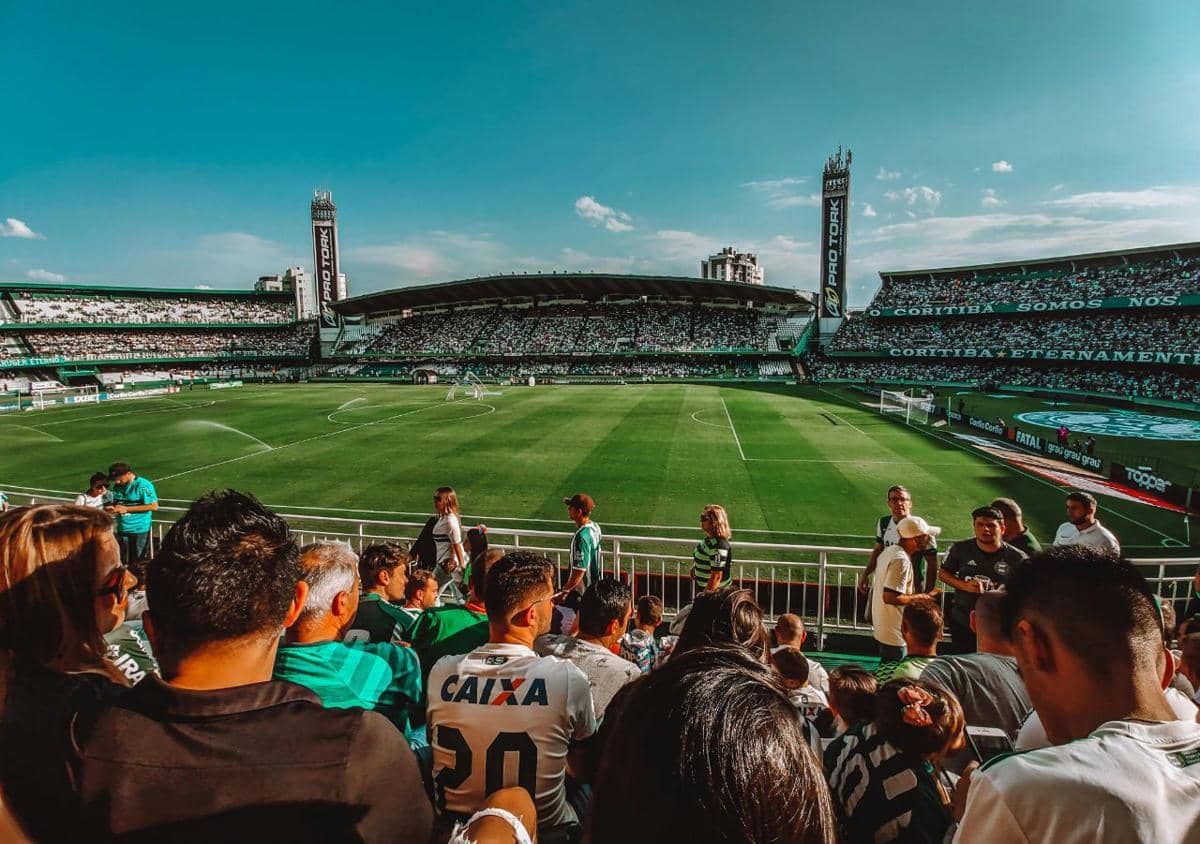 tips jadi pasangan suportif untuk fans sepak bola