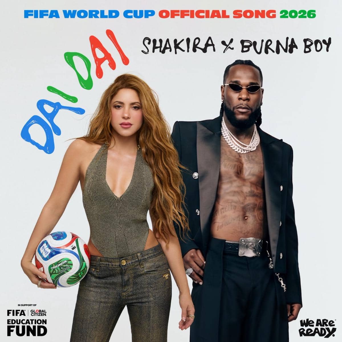 Dua musisi berpose di cover art single Dai Dai, dengan tulisan FIFA World Cup Official Song 2026 dan bola di tangan kiri salah satu dari mereka.