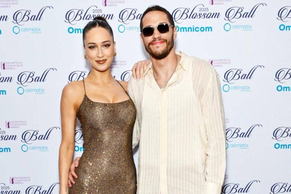 Pete Davidson dan Elsie Hewitt