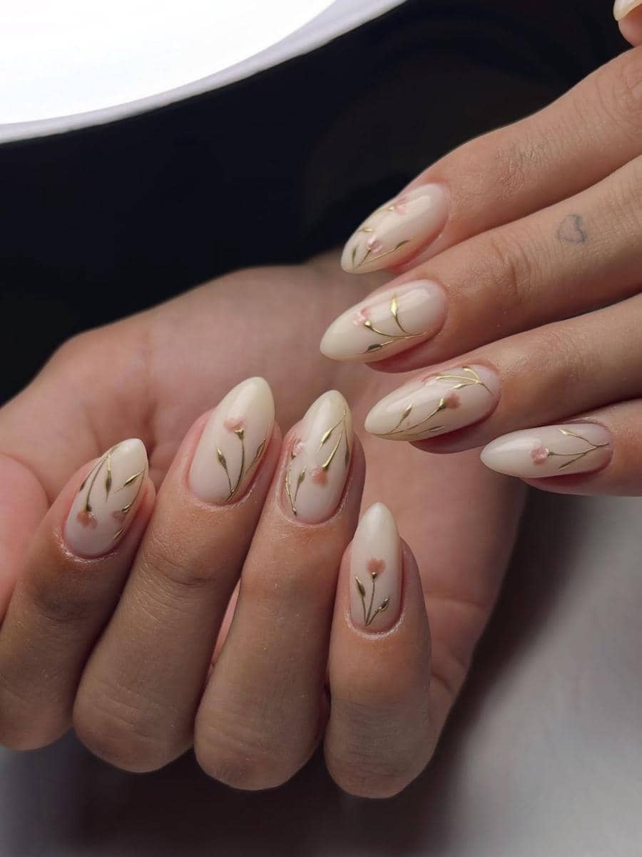 inspirasi nail art milky white