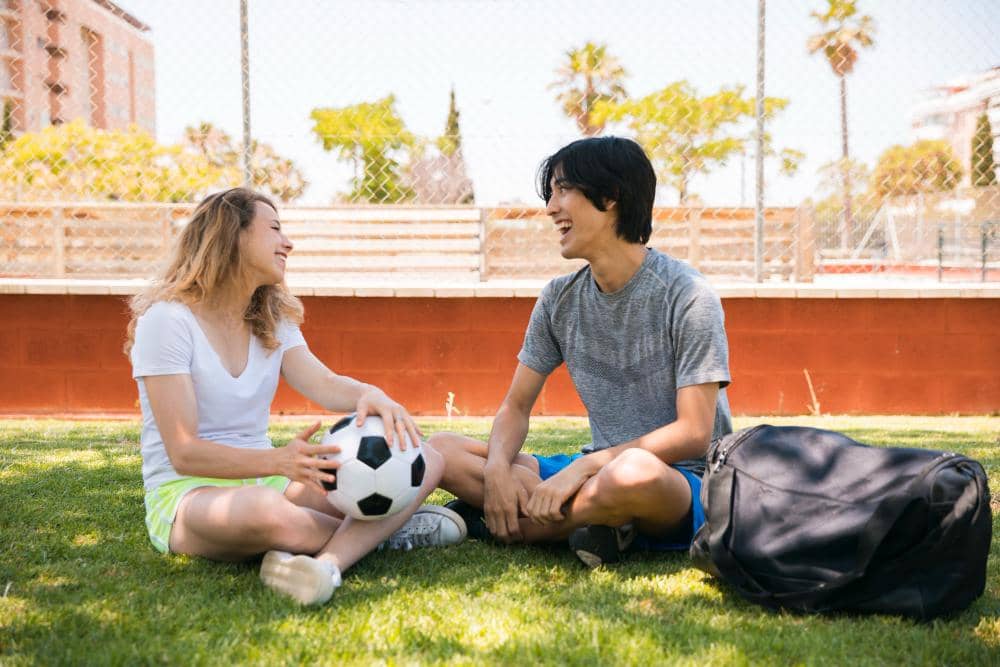 60 Caption Couple Tema Sepak Bola, Cocok untuk Postingan Instagram