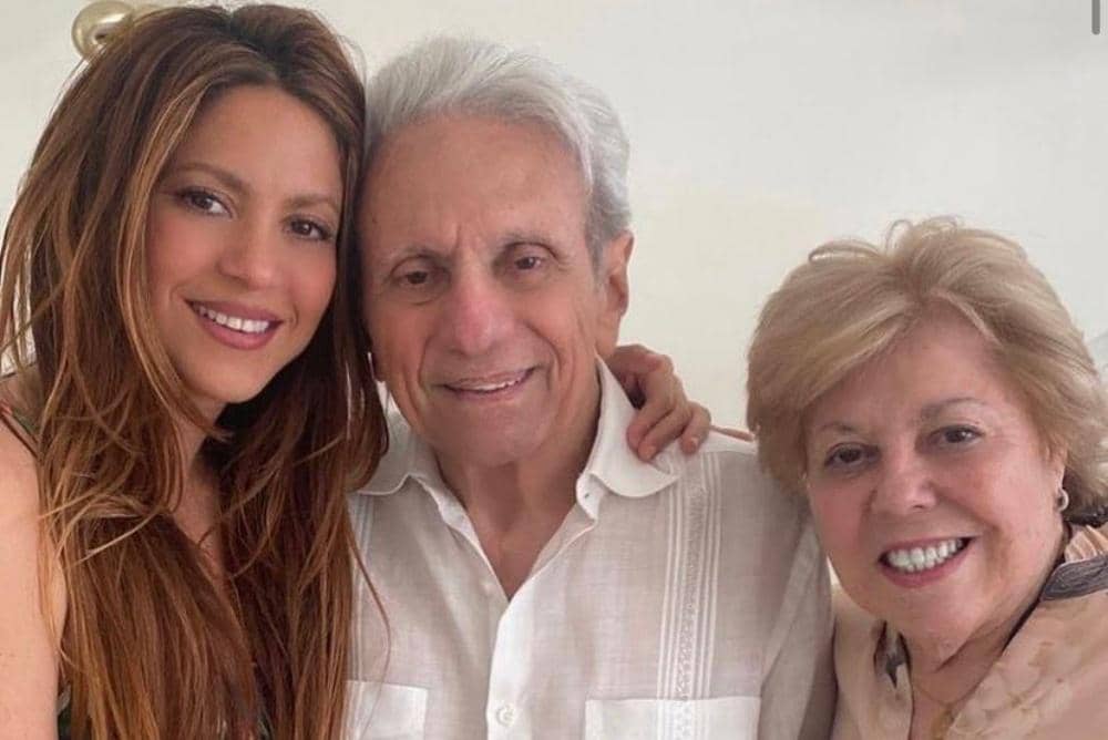 Shakira dan orang tuanya