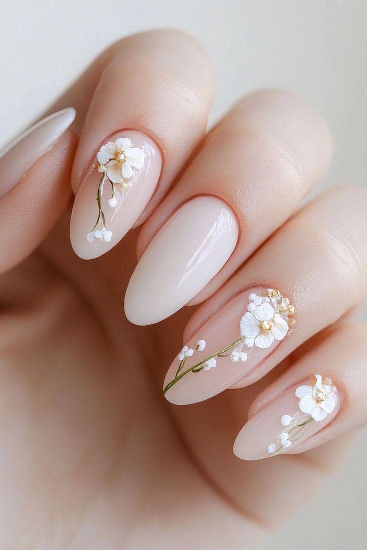 inspirasi nail art milky white