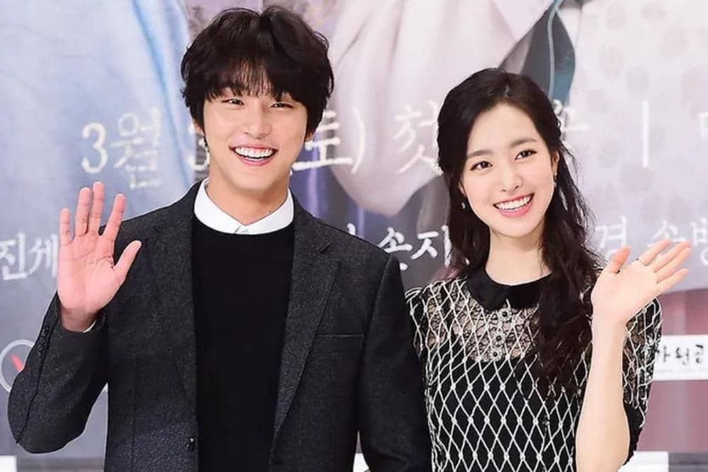 Yoon Shi Yoon dan Ji Se Yeon