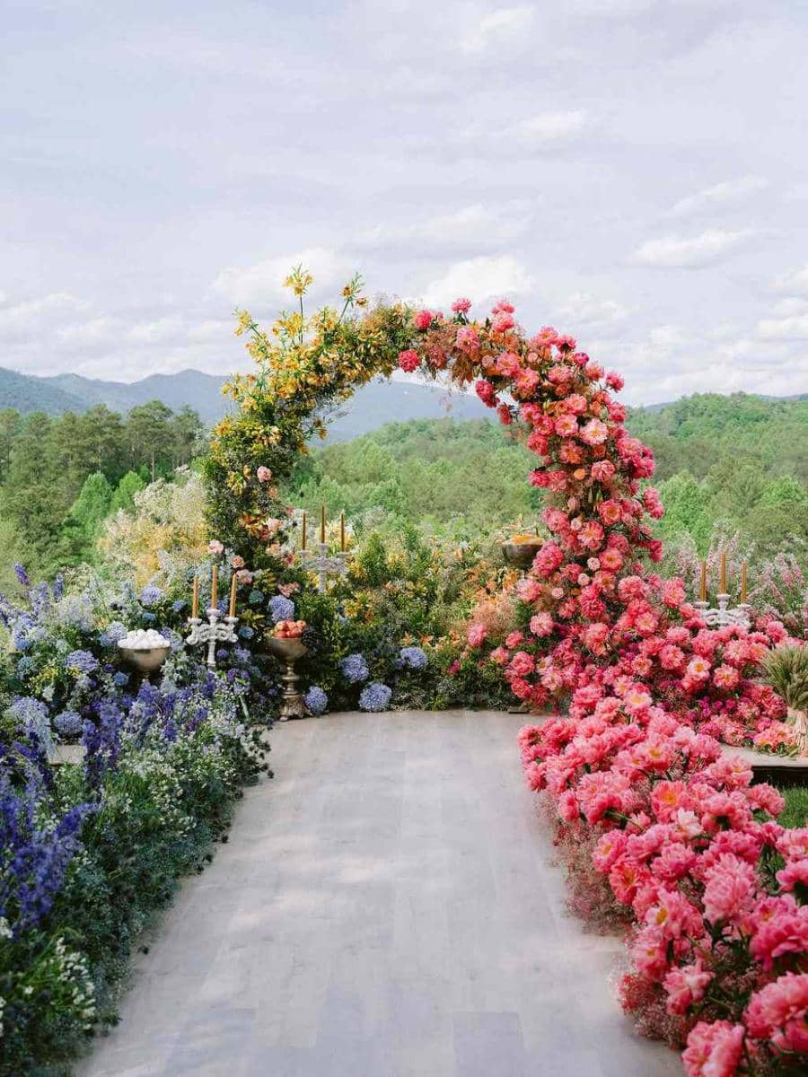 Dekorasi Garden Wedding
