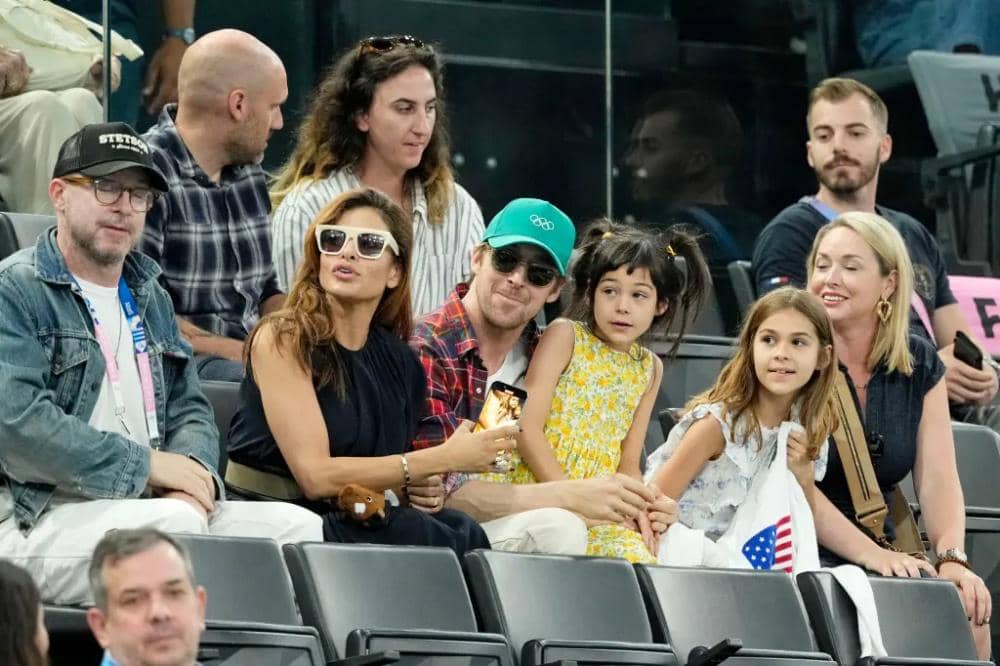 Ryan Gosling, Eva Mendes, dan anak-anaknya