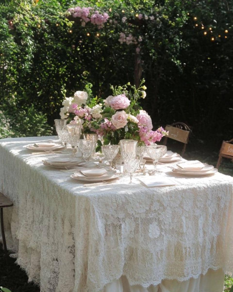 Dekorasi Garden Wedding