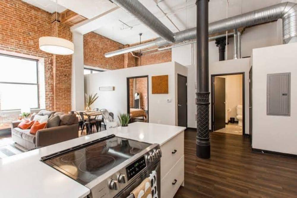 airbnb.com