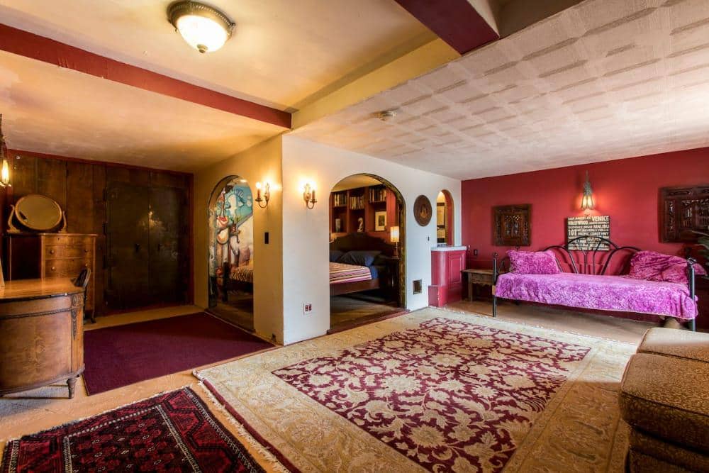 airbnb.com