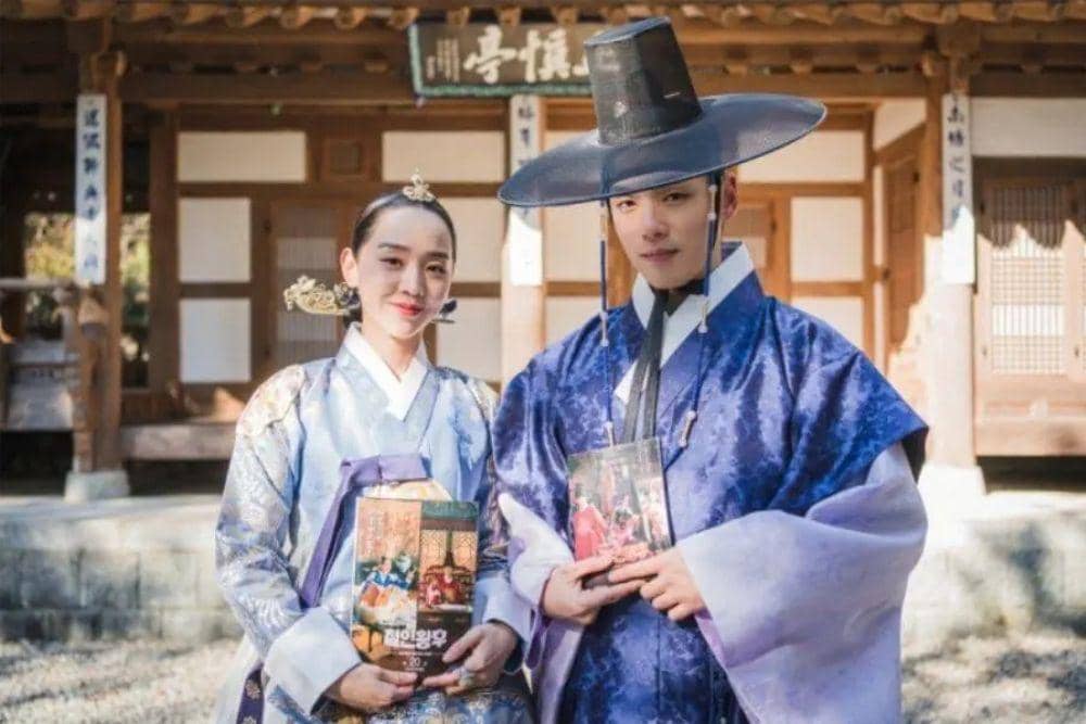 Shin Hye Sun & Kim Jung Hyun - Mr. Queen