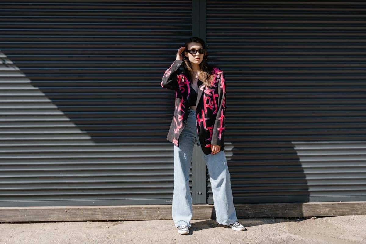 5 Cara Memakai Oversized Outfit agar Tetap Terlihat Proporsional