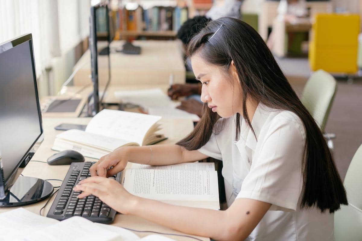 Ide Side Hustle untuk Mahasiswa Saat Libur