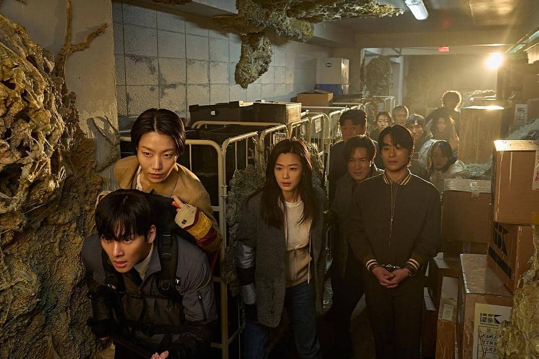 Fakta dan Sinopsis Film 'Colony', Thriller Zombie yang Mulai Tayang 3 Juni