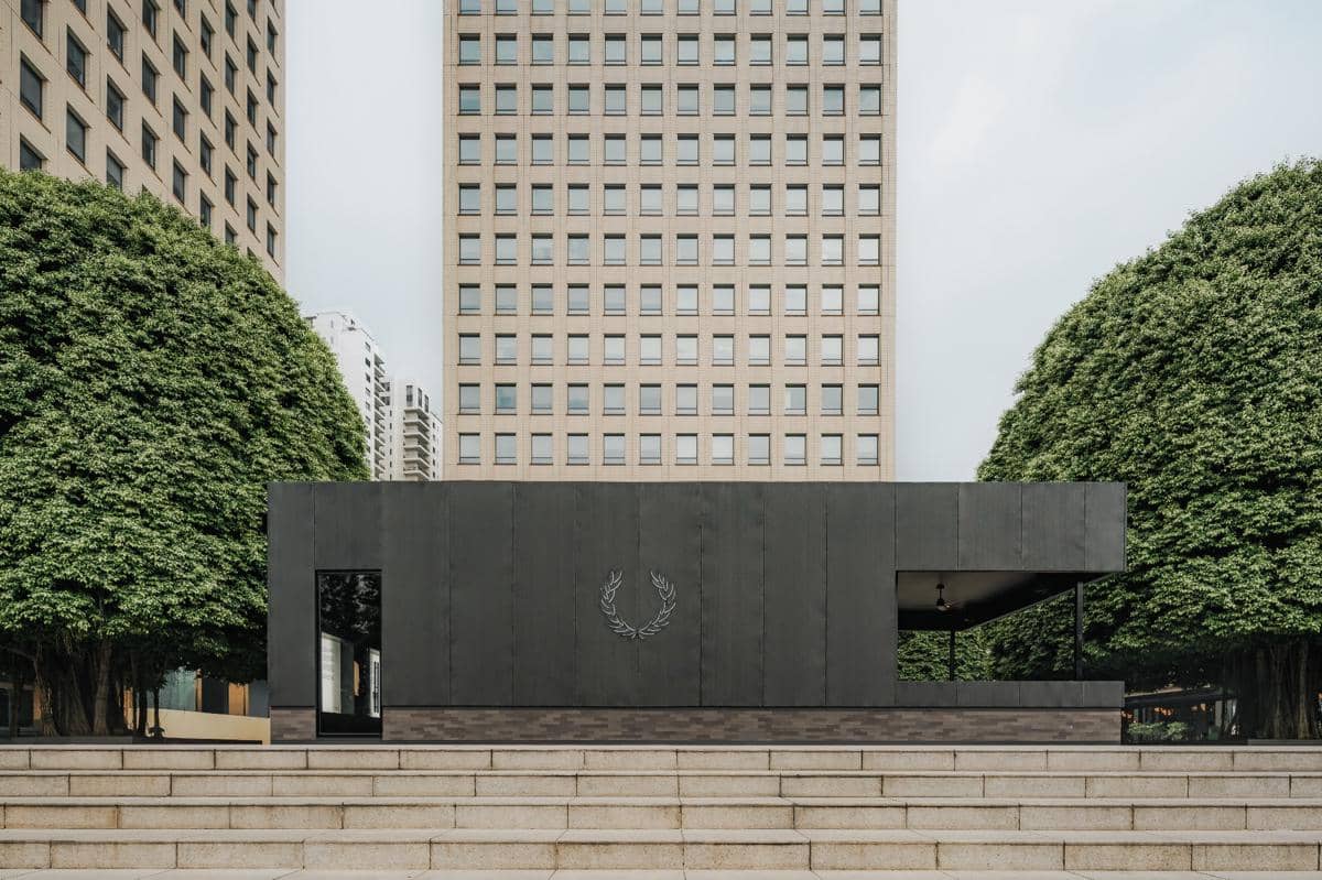 Fred Perry DNA Exhibition_Exterior_01.jpg