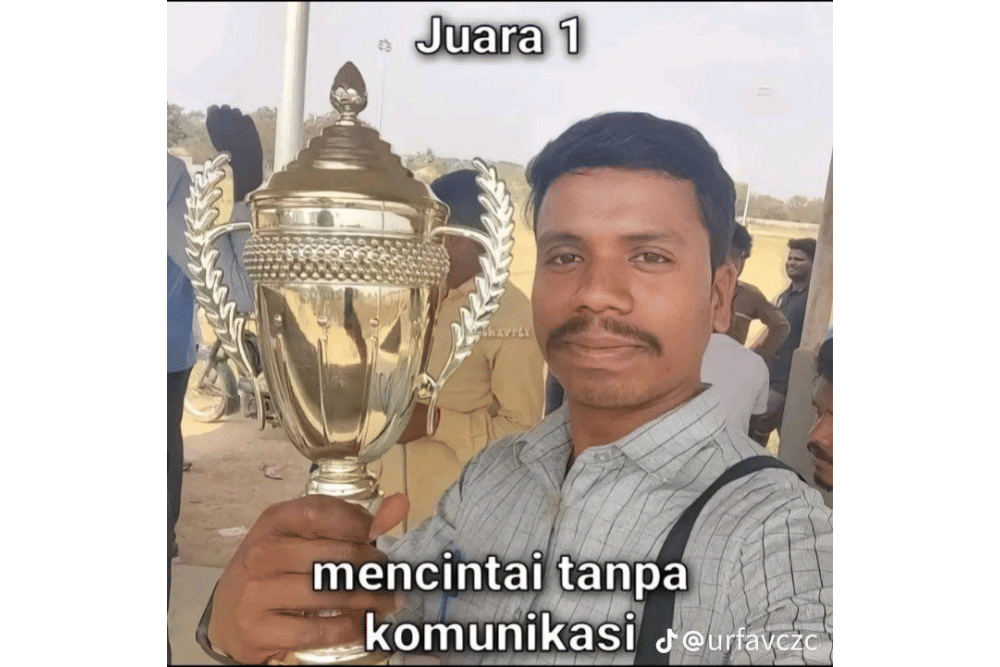 Meme Relationship Pecinta Sepak Bola