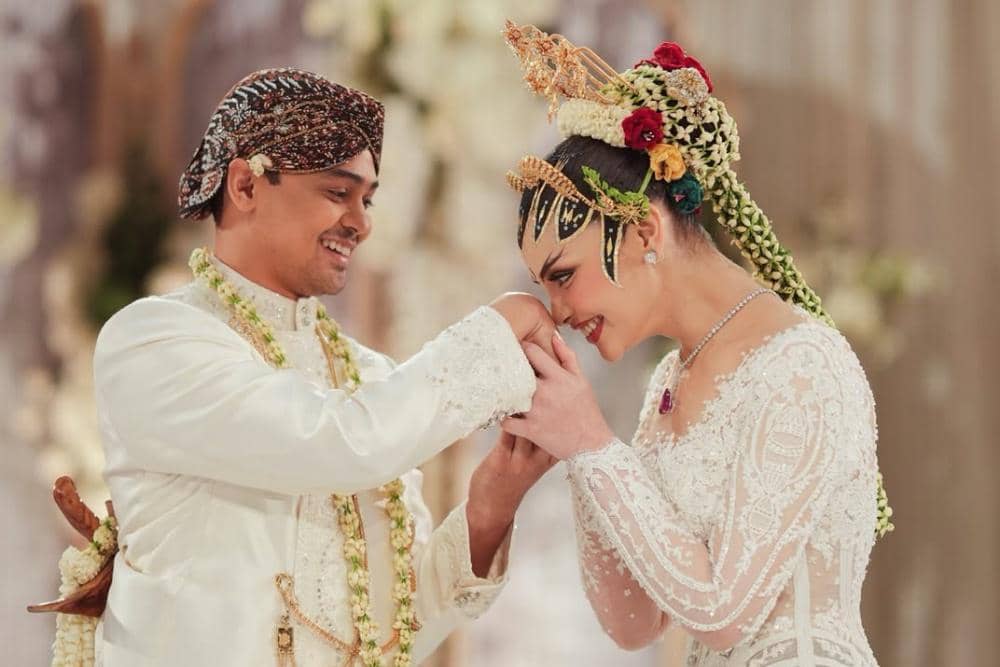 Pernikahan Tengku Nadira dan Teuku Agassi