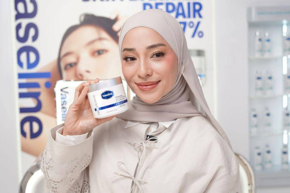 Vaseline Luncurkan Pro Derma, Solusi Perkuat Skin Barrier Kulit Tubuh