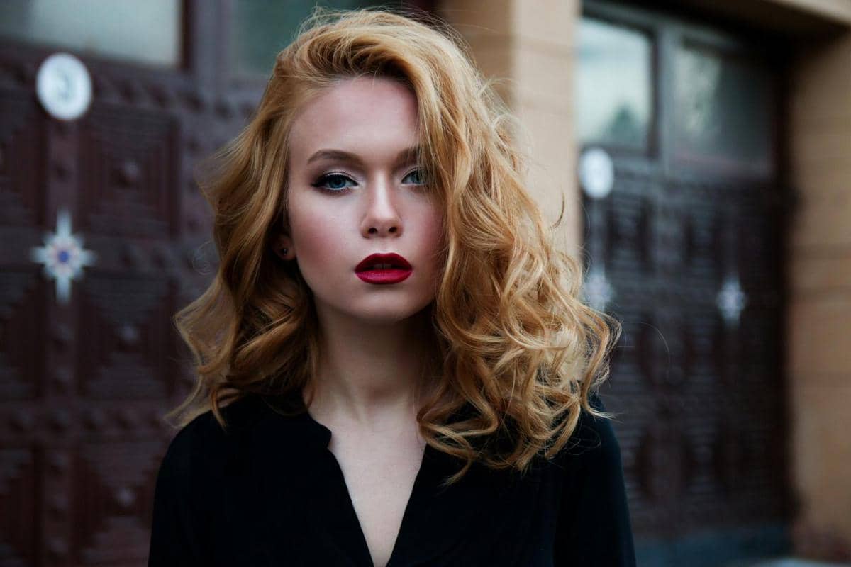 Cara Hair Toning di Rumah yang Aman dan Tips Merawatnya
