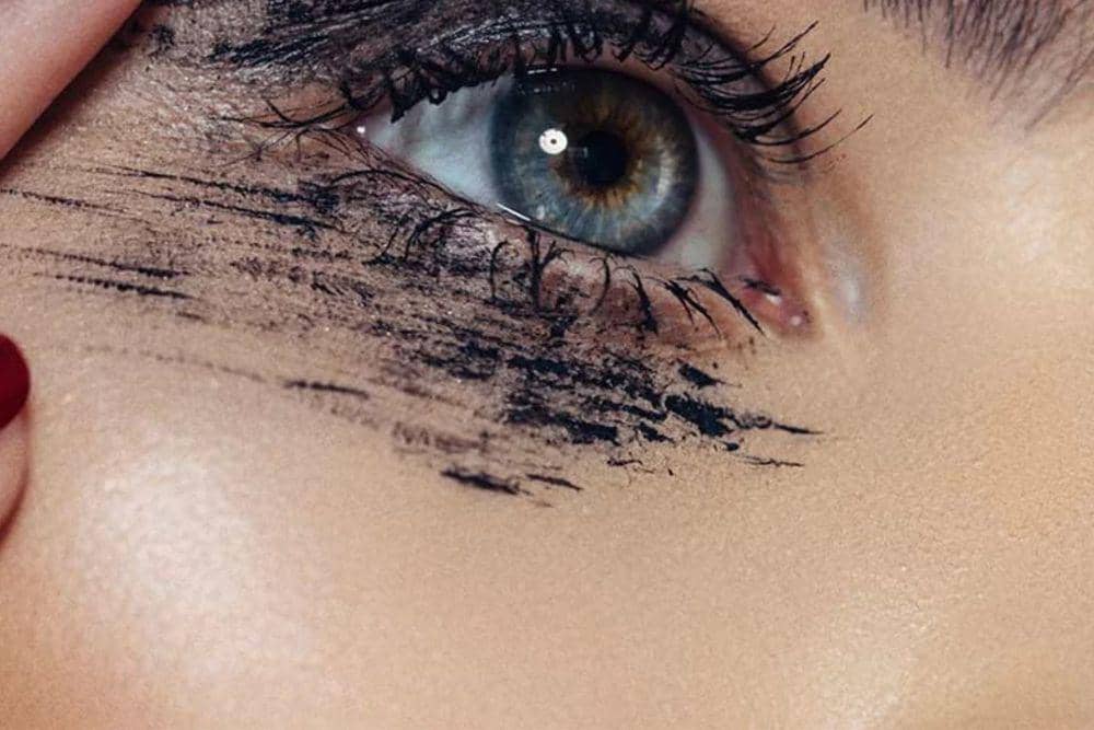 Kenapa Maskara Smudge di Bawah Mata? Ternyata Ini Penyebabnya!