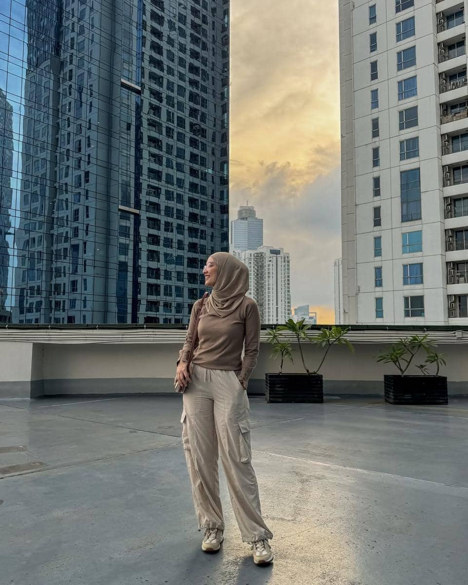 outfit nonton bola hijab aesthetic