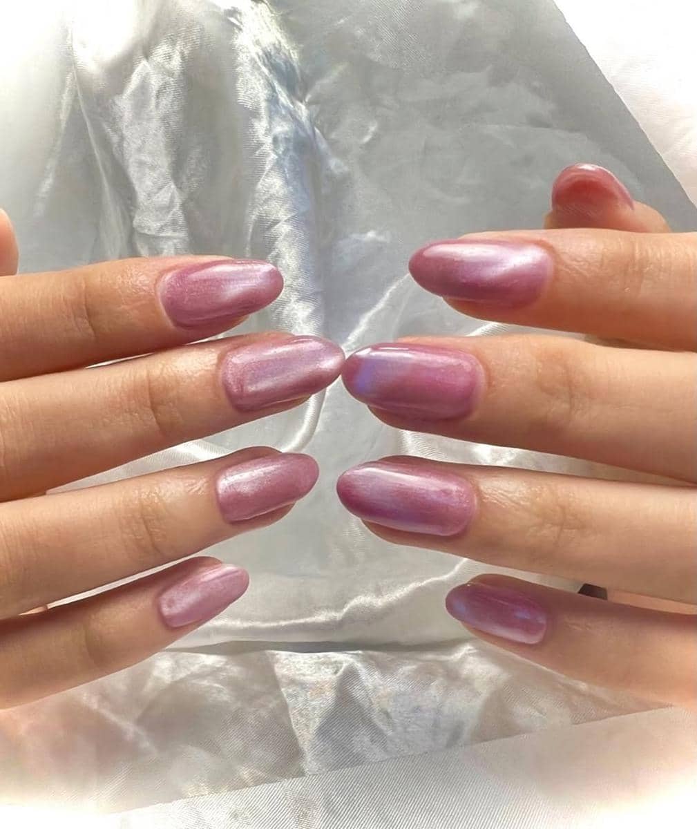 inspirasi nail art cat eye pink