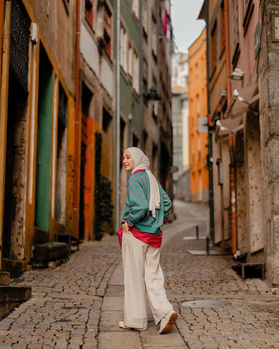 outfit nonton bola hijab aesthetic