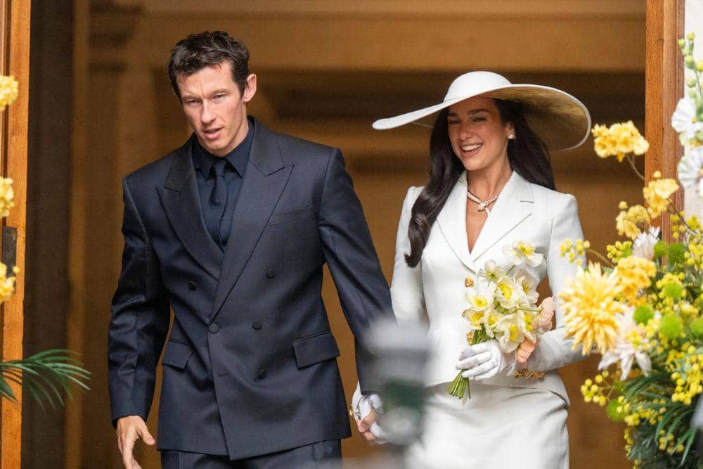 5 Fakta Pernikahan Dua Lipa dan Callum Turner, Vibes Bangsawan