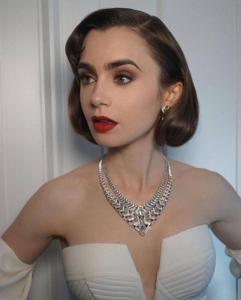 Lily Collins