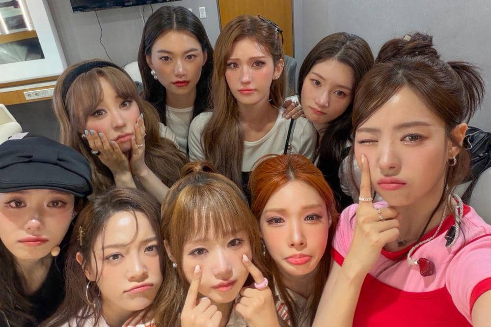  I.O.I.jpg