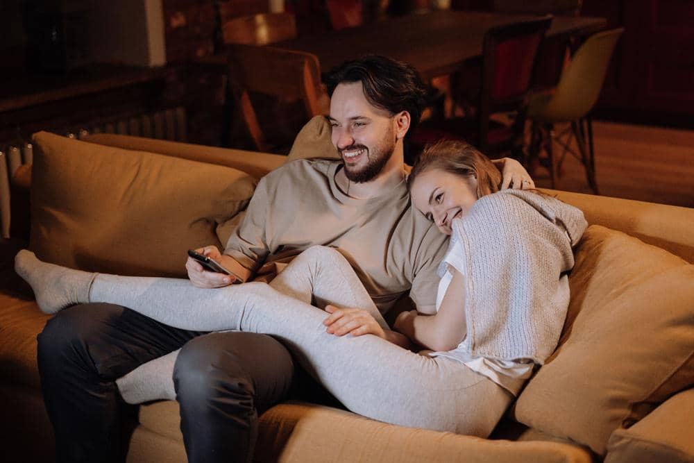 Apa Itu Quiet Intimacy dalam Hubungan Pernikahan