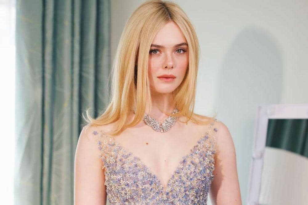 Deretan Makeup Look Elle Fanning yang Bisa Jadi Referensi Tampil Elegan
