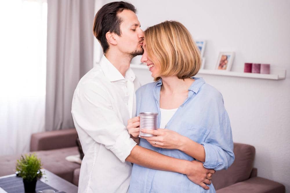 Apa Itu Quiet Intimacy dalam Hubungan Pernikahan? Ini Penjelasannya