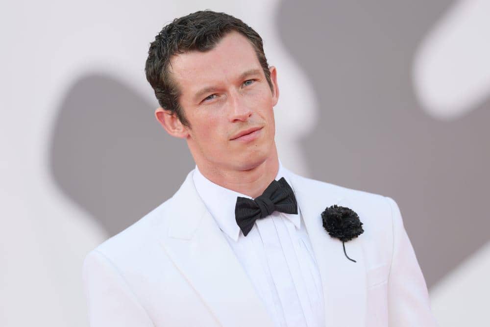Profil Callum Turner, Aktor Inggris yang Kini Resmi Menjadi Suami Dua Lipa