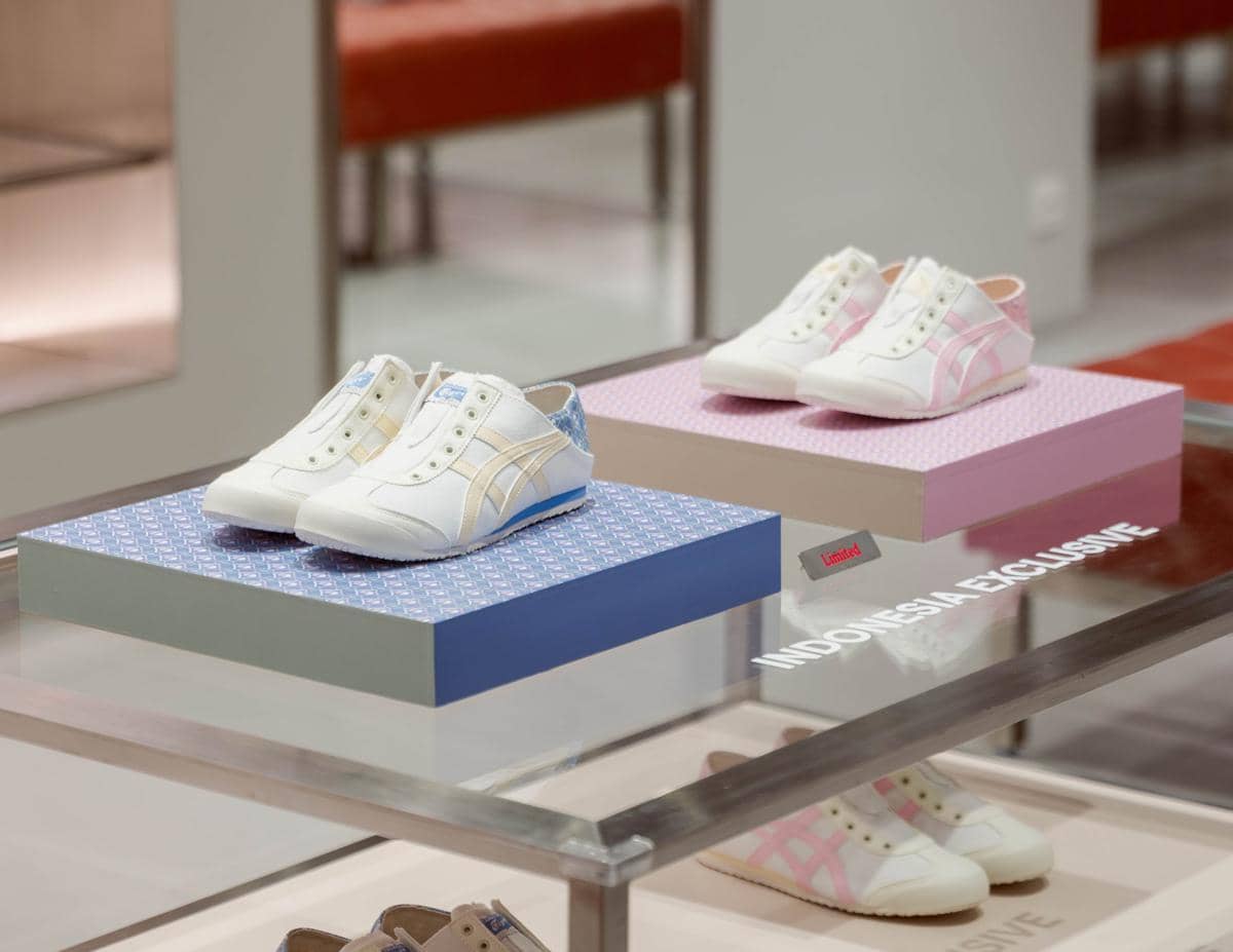 Seri Ekslusif di Indonesia dari Onitsuka Tiger, MEXICO 66 PARATY.jpg