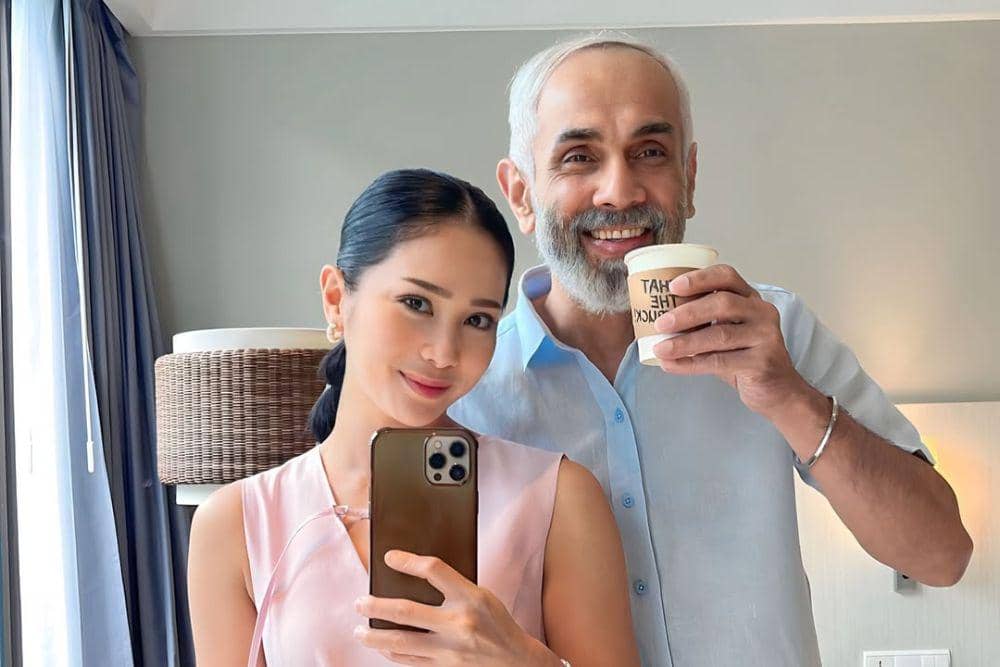 Bunga Zainal dan Sukhdev Singh