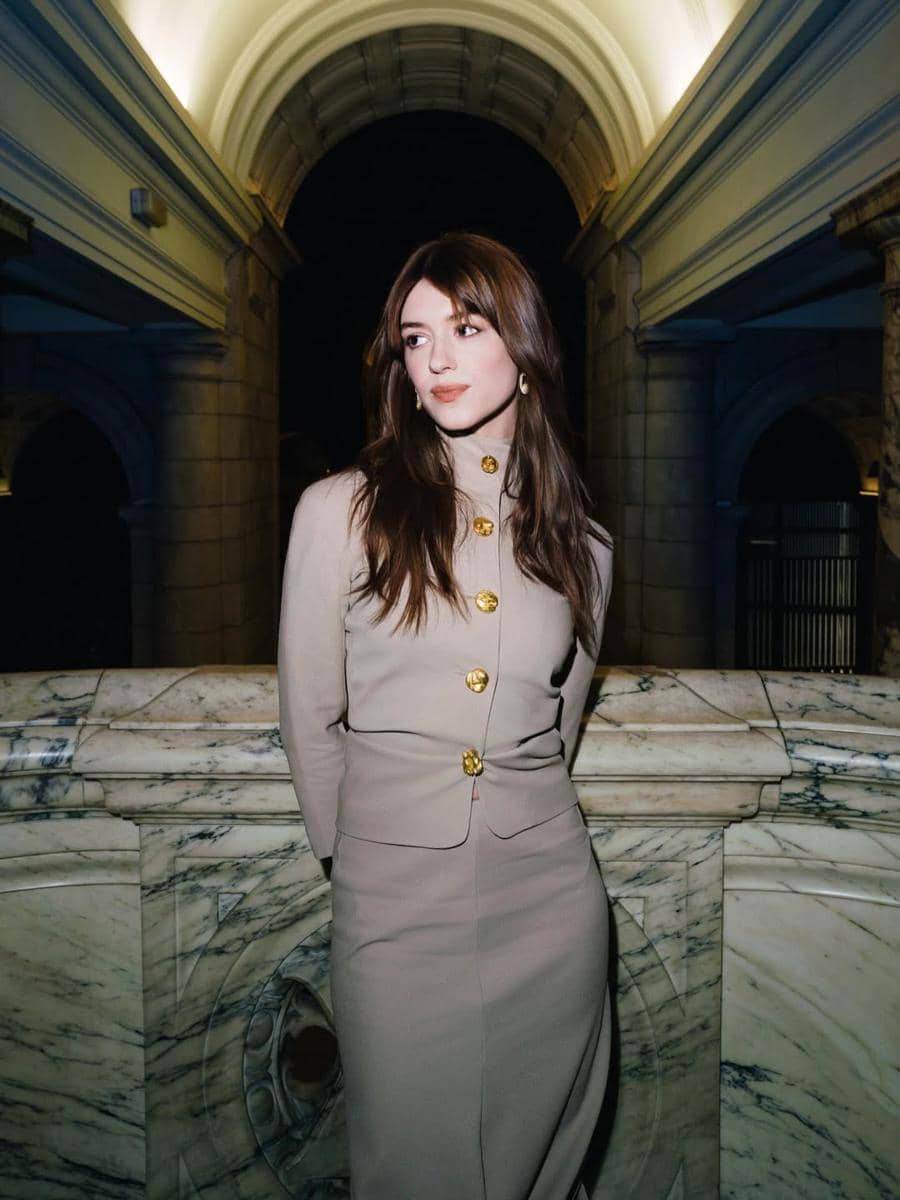 Daisy Edgar-Jones