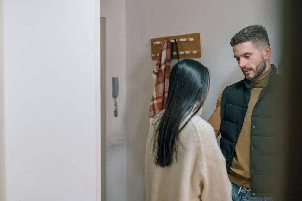 Tanda Emotional Abuse yang Awalnya Keliatan Romantis