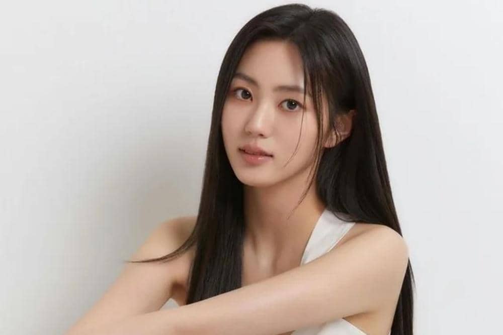 former-clc-member-kwon-eun-bin-reveals-decision-to-leave-v0-a_LeoilVJNlrYryfTCo_hyP3RyV9n8CG70fGBNQ4OhI.jpg