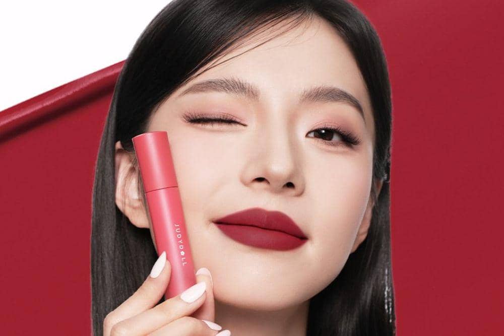 Lip Matte Tahan Lama Tanpa Kering? Ini Inovasi Terbaru dari Judydoll